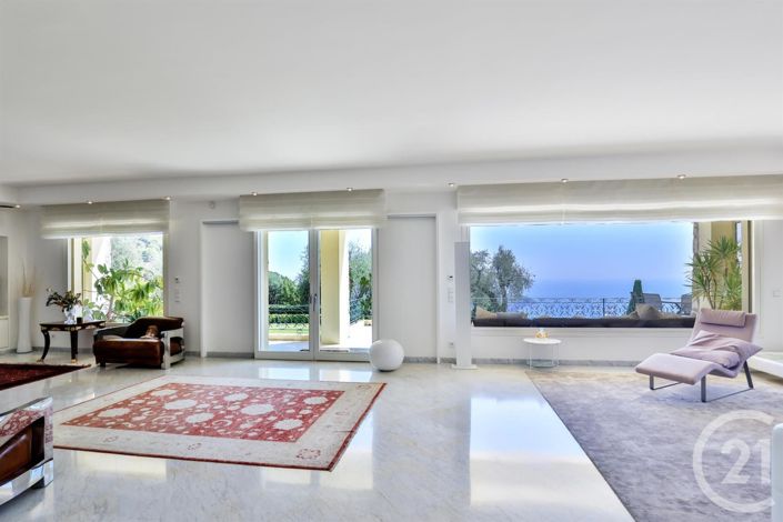 Image No.3-5 Bed House for sale