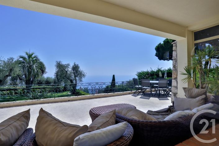 Image No.8-5 Bed House for sale