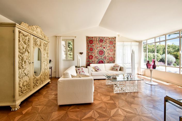 Image No.7-4 Bed House for sale