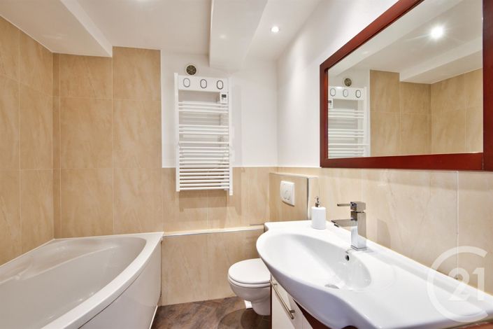 Image No.13-3 Bed Apartment for sale