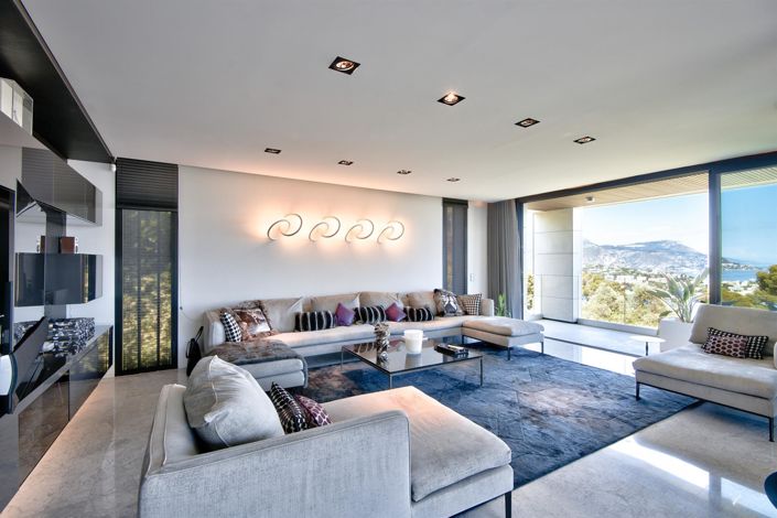 Image No.6-4 Bed House for sale