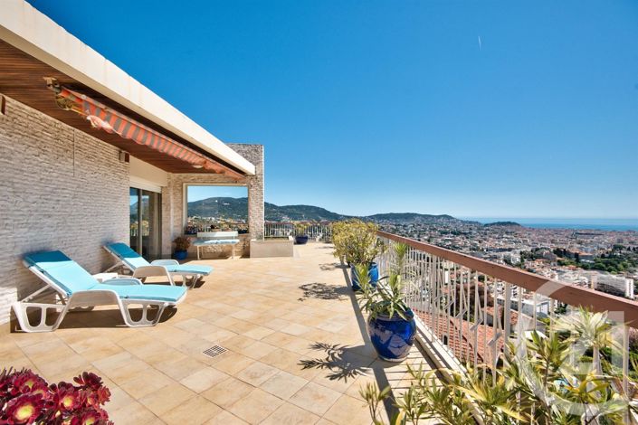Image No.1-4 Bed Apartment for sale