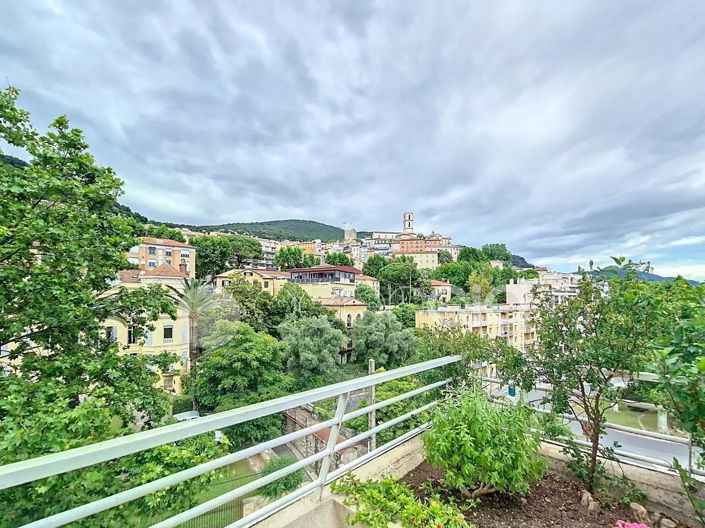 Image No.16-4 Bed Apartment for sale