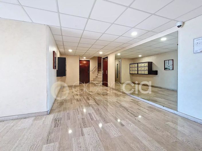 Image No.18-4 Bed Apartment for sale