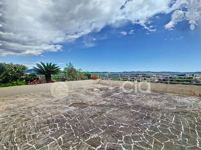 Image No.2-4 Bed Apartment for sale