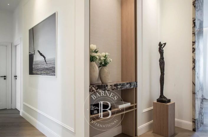 Image No.12-4 Bed Apartment for sale