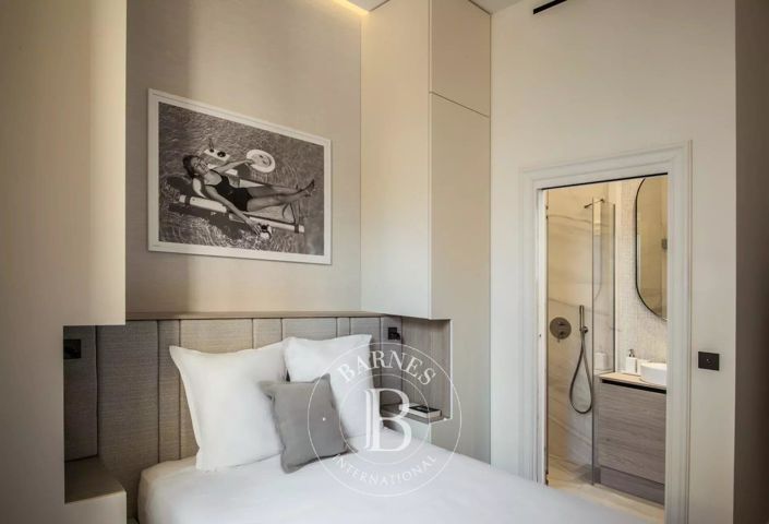 Image No.25-4 Bed Apartment for sale