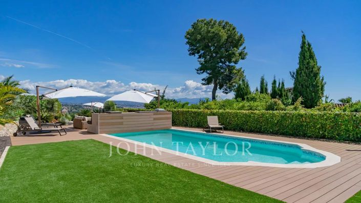 Image No.2-Maison à vendre à Antibes