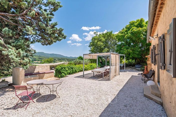 Image No.4-9 Bed House for sale