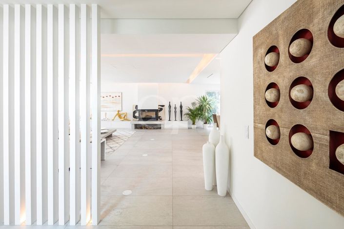 Image No.20-5 Bed House for sale