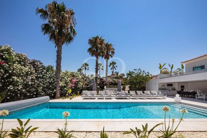 Image No.26-5 Bed House for sale