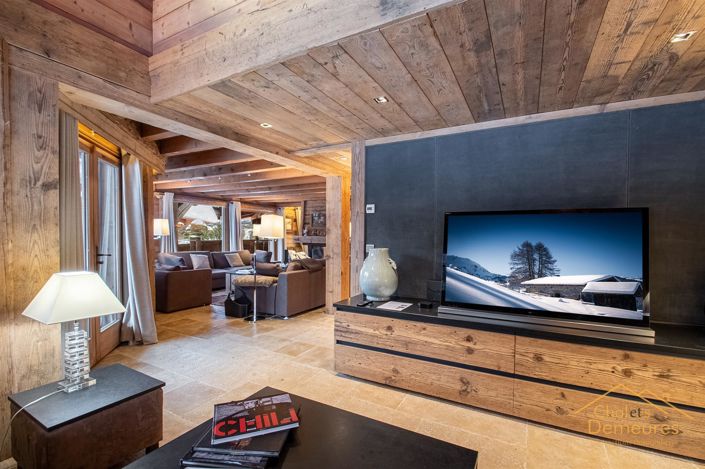 Image No.17-6 Bed House for sale