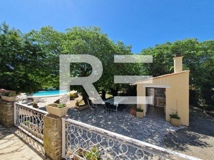 Image No.12-3 Bed House for sale