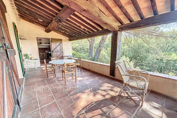 Image No.19-6 Bed House for sale