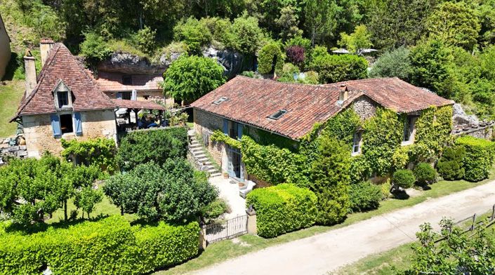 Image No.1-4 Bed House for sale
