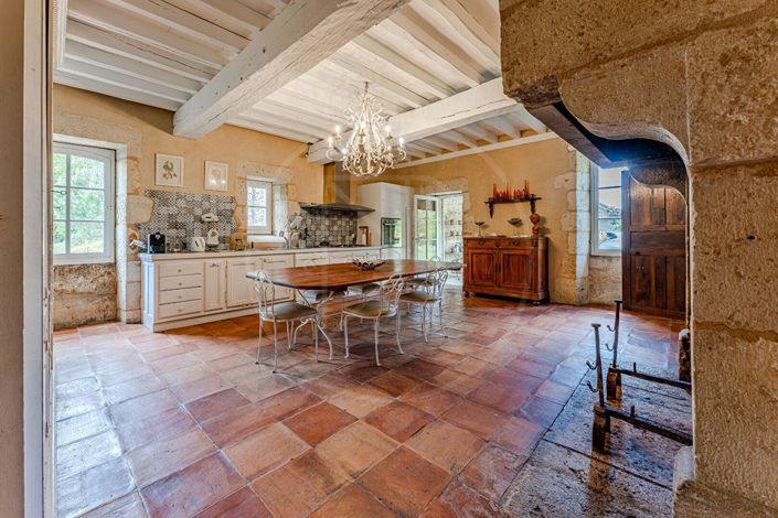 Image No.11-4 Bed House for sale