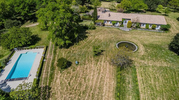 Image No.18-4 Bed House for sale