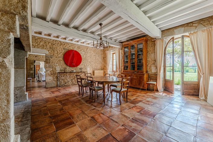 Image No.9-4 Bed House for sale