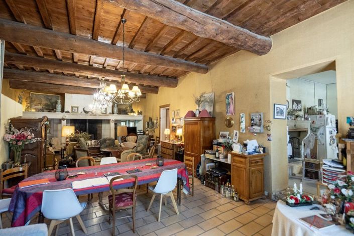 Image No.12-10 Bed House for sale