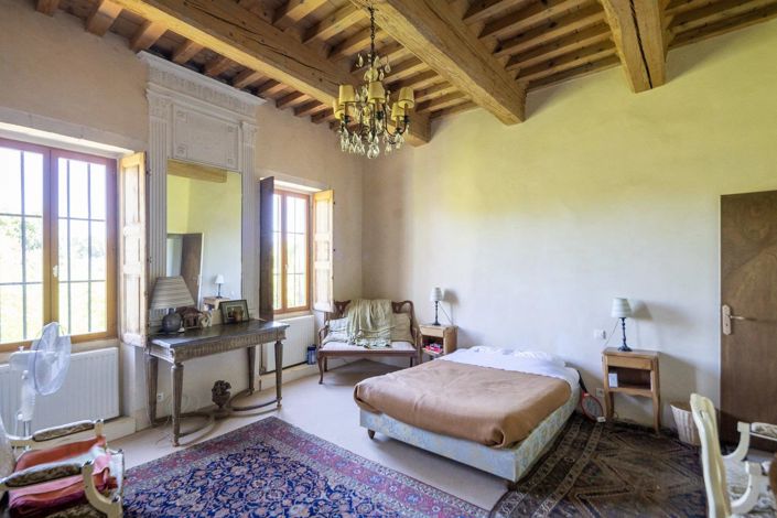 Image No.16-10 Bed House for sale