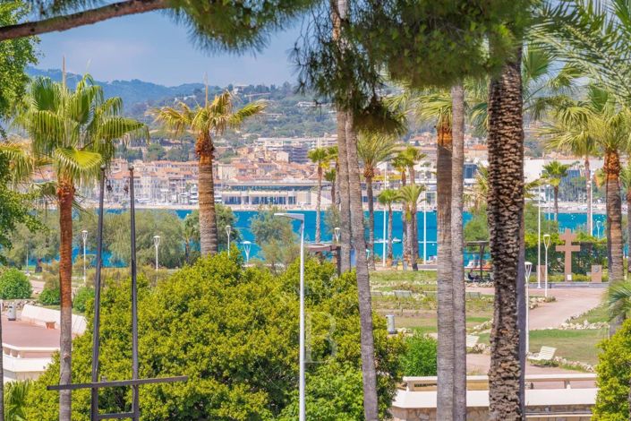 Image No.19-2 Bed Apartment for sale