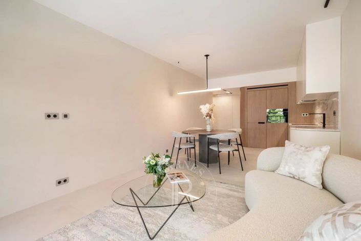 Image No.7-2 Bed Apartment for sale