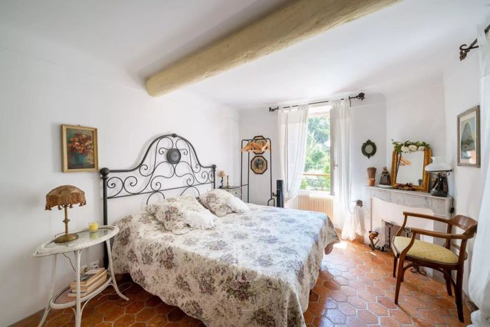 Image No.11-4 Bed House for sale