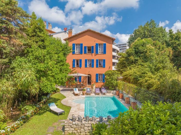 Image No.25-4 Bed House for sale