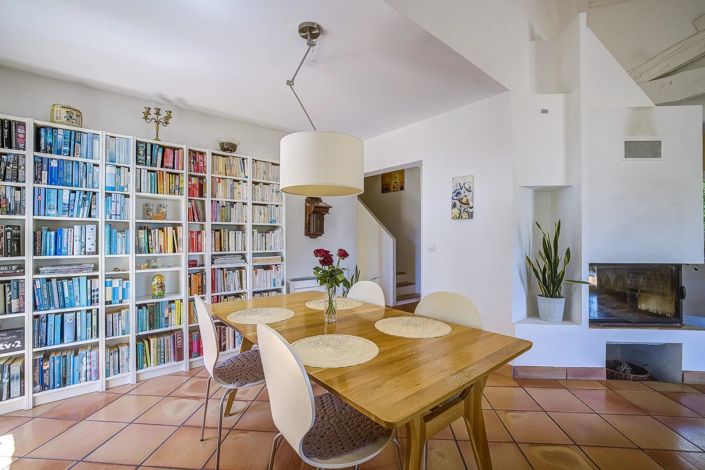 Image No.23-4 Bed House for sale