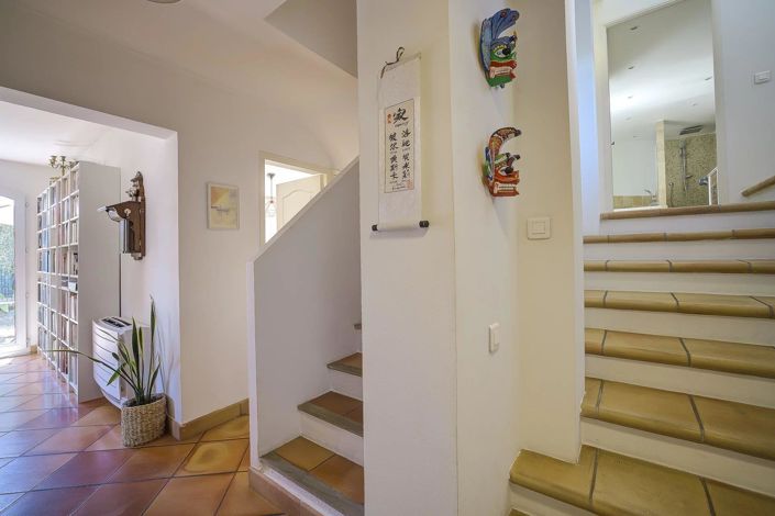 Image No.36-4 Bed House for sale