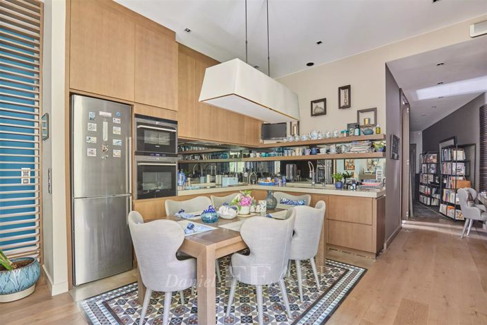 Image No.9-3 Bed Apartment for sale