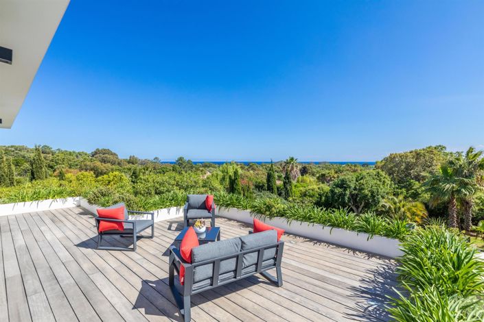 Image No.15-4 Bed House for sale