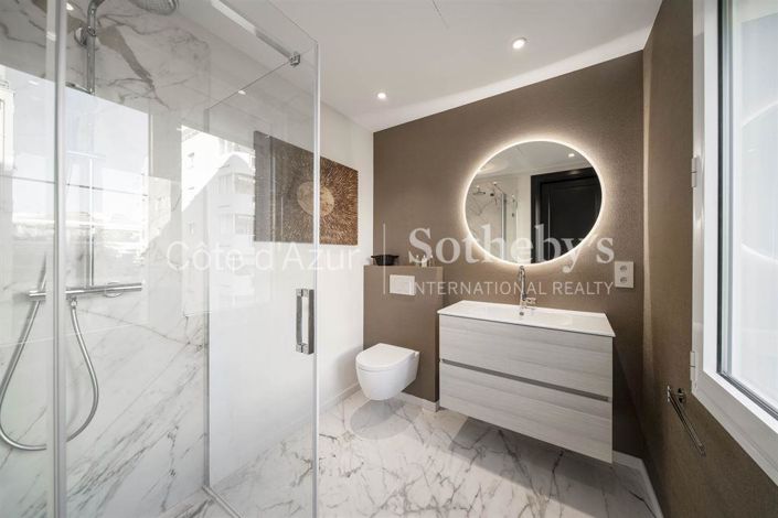 Image No.10-3 Bed Apartment for sale