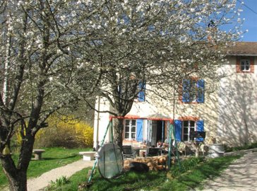1 - Ambert, House