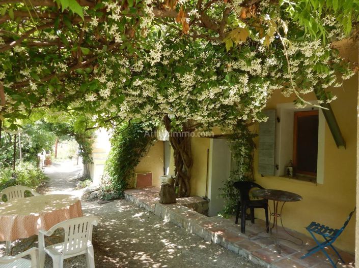 Image No.3-3 Bed House for sale