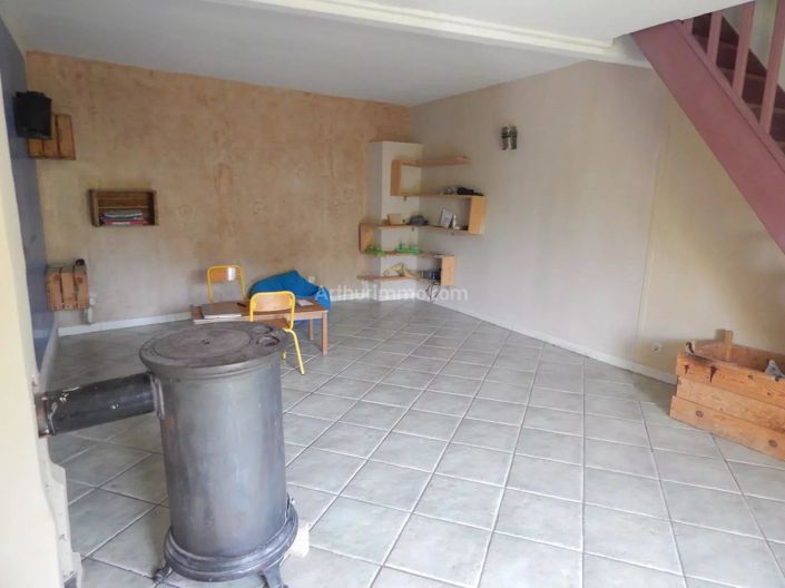 Image No.6-3 Bed House for sale