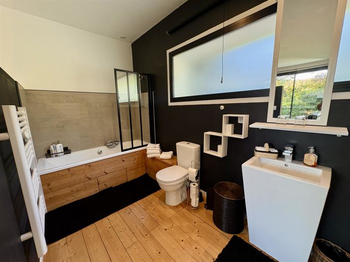 Image No.13-4 Bed House for sale