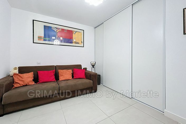 Image No.9-2 Bed Apartment for sale