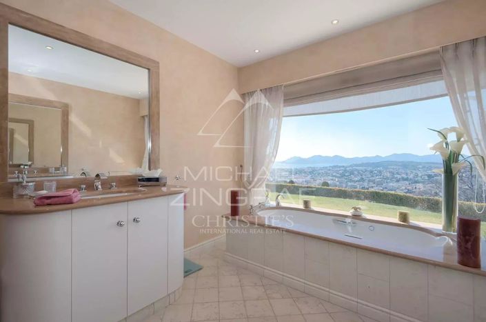 Image No.14-5 Bed House for sale