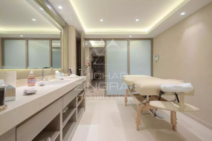 Image No.15-5 Bed House for sale