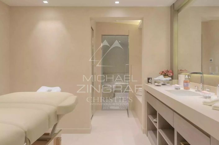 Image No.16-5 Bed House for sale