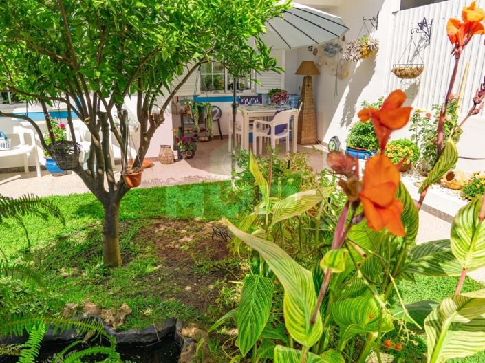 Image No.10-3 Bed House for sale