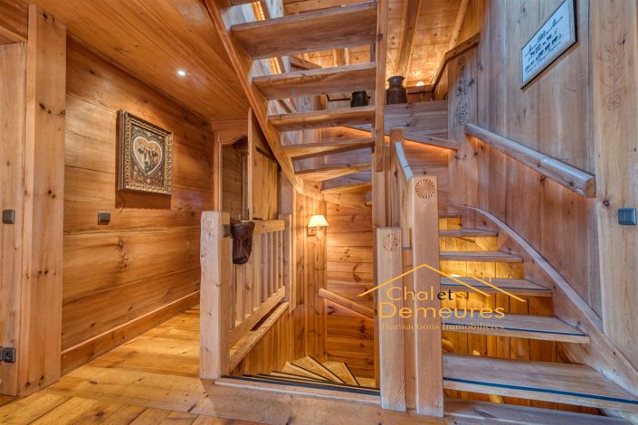 Image No.19-6 Bed House for sale