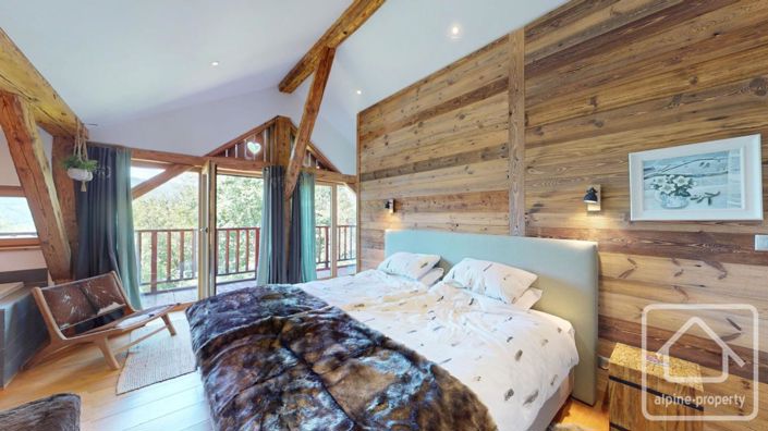 Image No.27-8 Bed Property for sale