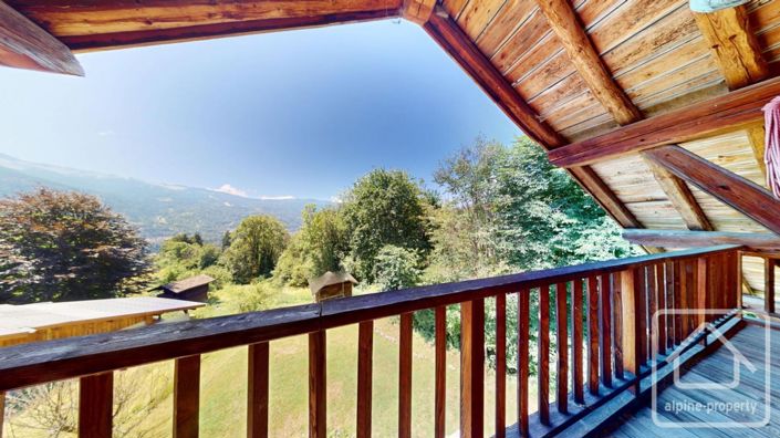 Image No.29-8 Bed Property for sale