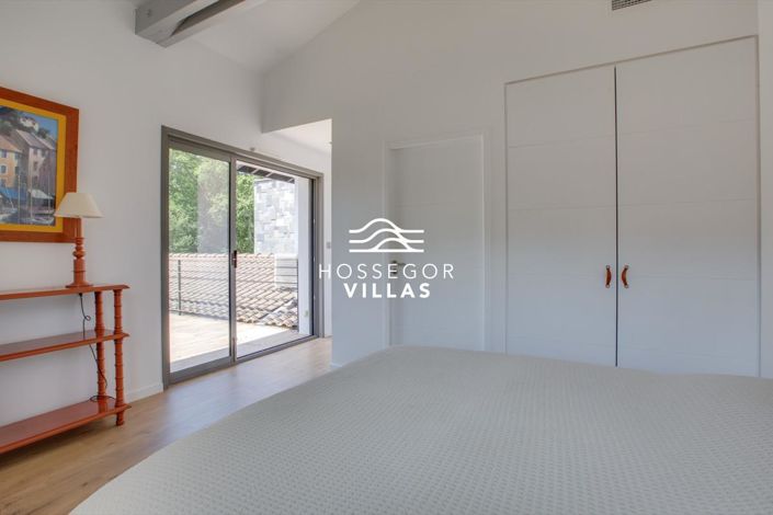 Image No.15-4 Bed House for sale