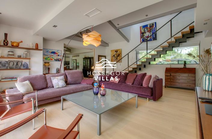 Image No.6-4 Bed House for sale