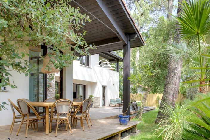 Image No.7-4 Bed House for sale