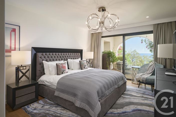 Image No.10-4 Bed House for sale