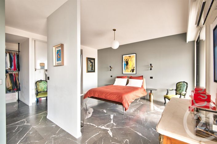 Image No.10-3 Bed Apartment for sale